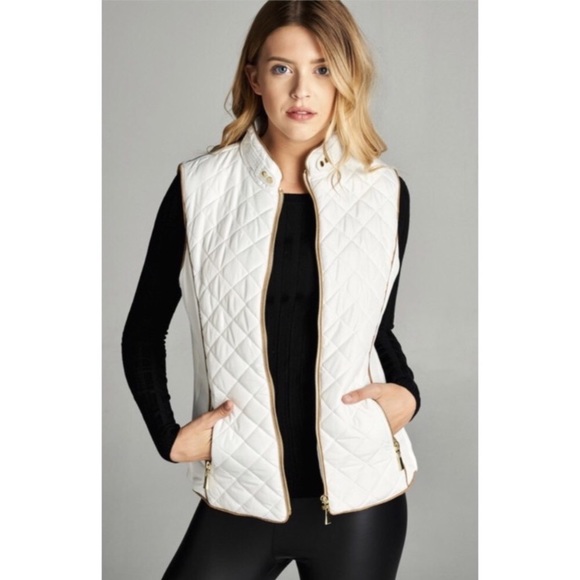 Jackets & Blazers - ❗️LAST❗️Cream Quilted Vest